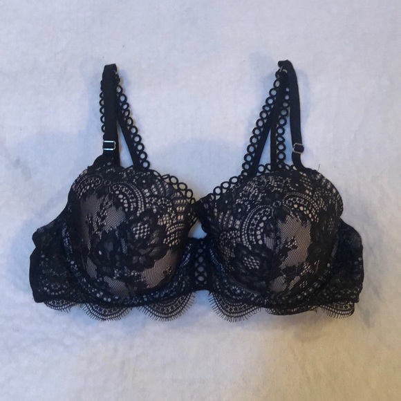 Victoria's Secret Other - VS demi bra lightly padded.